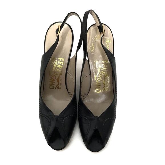Vintage Salvatore Ferragamo Black Leather Peep Toe Slingback Heels 6AAA Narrow - Picture 3 of 7